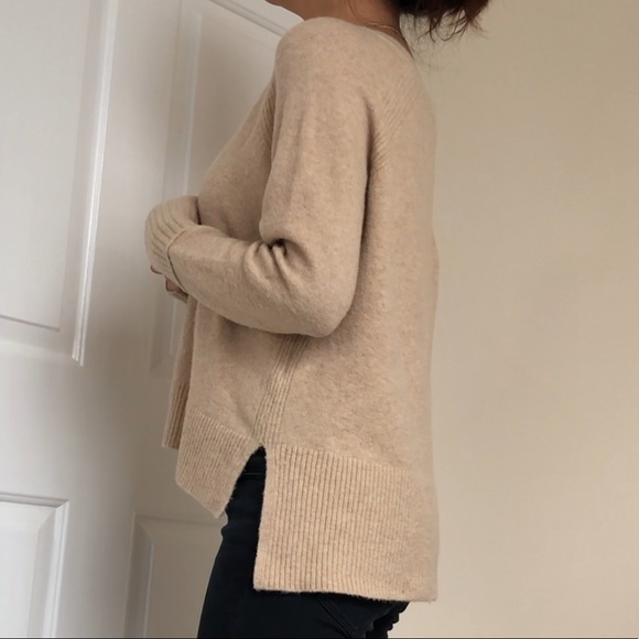 Jcrew Super-soft yarn sweater - Picture 2 of 7